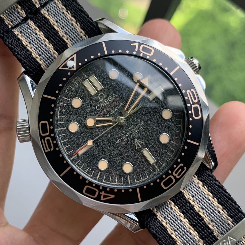 Omega 42mm 090512